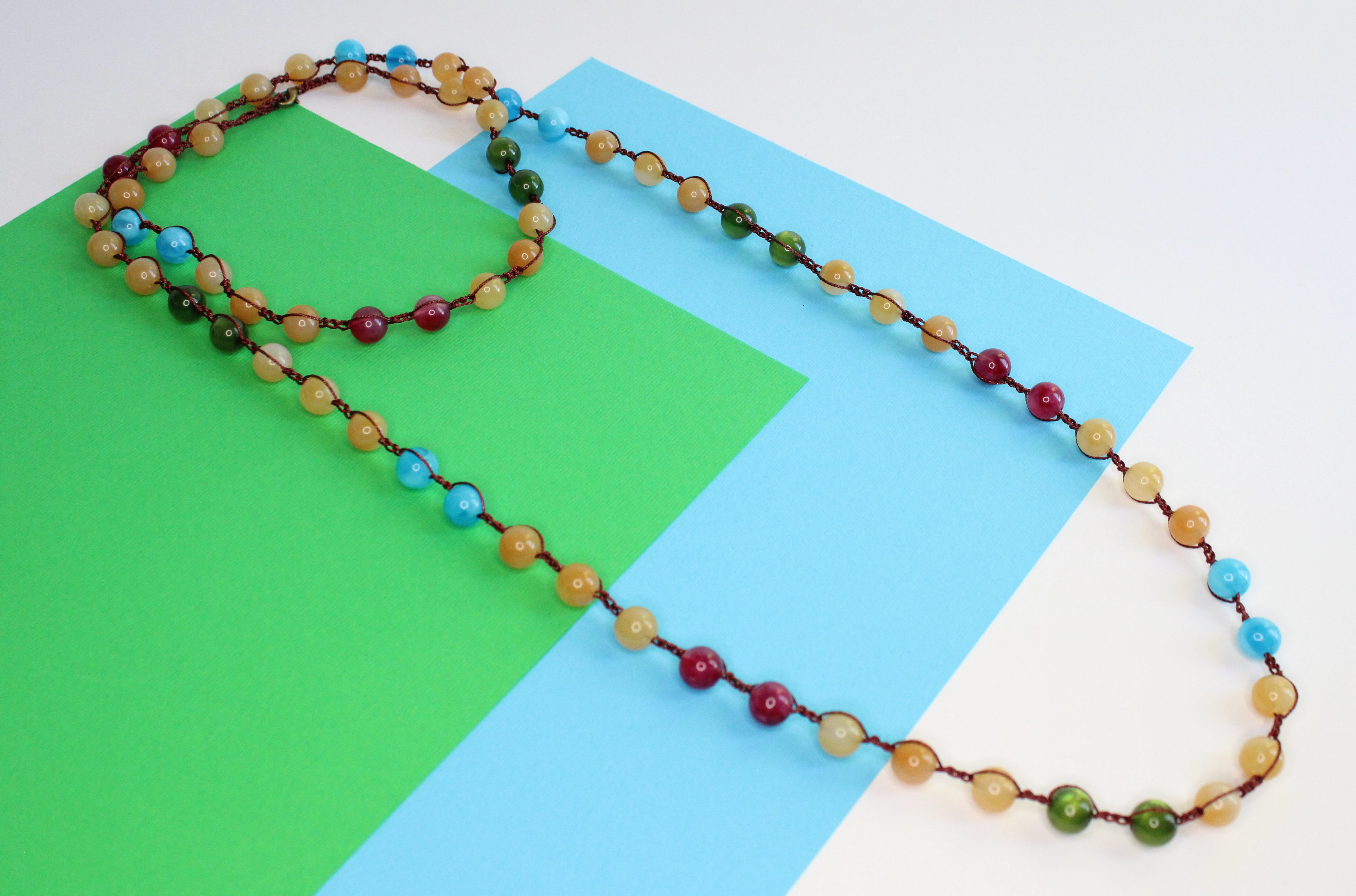 Colar Longo Multicolor em Crochet Feito à Mão – Porta‑19