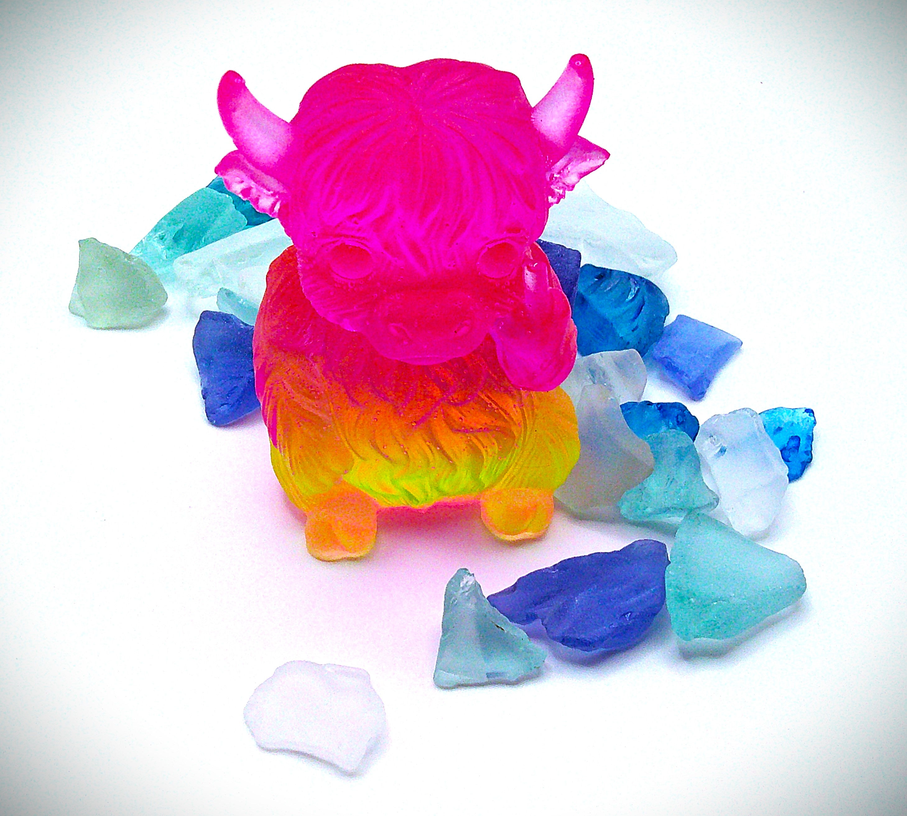 Flip the Day Highland Cow Resin Keepsake