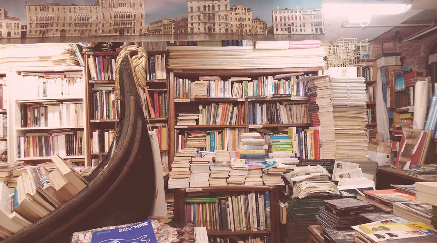 5 Essential book-stops in Venice