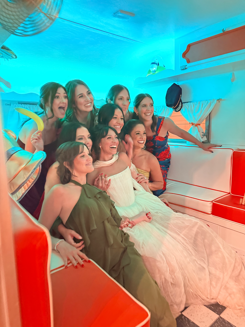 Wedding photo booth guest experience