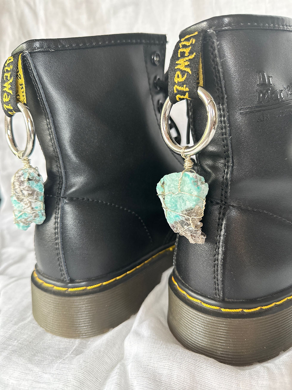 Thumbnail: Crystal Boot Charm / Shoe Charm