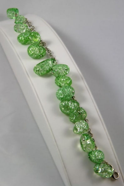Thumbnail: "Babette" Green Burst-Pattern Crystal Bracelet