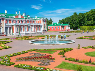 Kadriorgin barokkipalatsi ja puisto – Tallinnan kulttuurikeidas kaikille aisteille