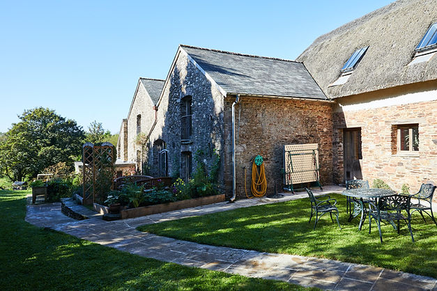 Exteriors_046 (1).jpg