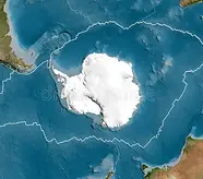 placa-tectónica-antártica-delineada-satélite-contorno-de-la-con-los-bordes-las-placas-circundantes-contra-el-fondo-un-mapa-187224458.webp