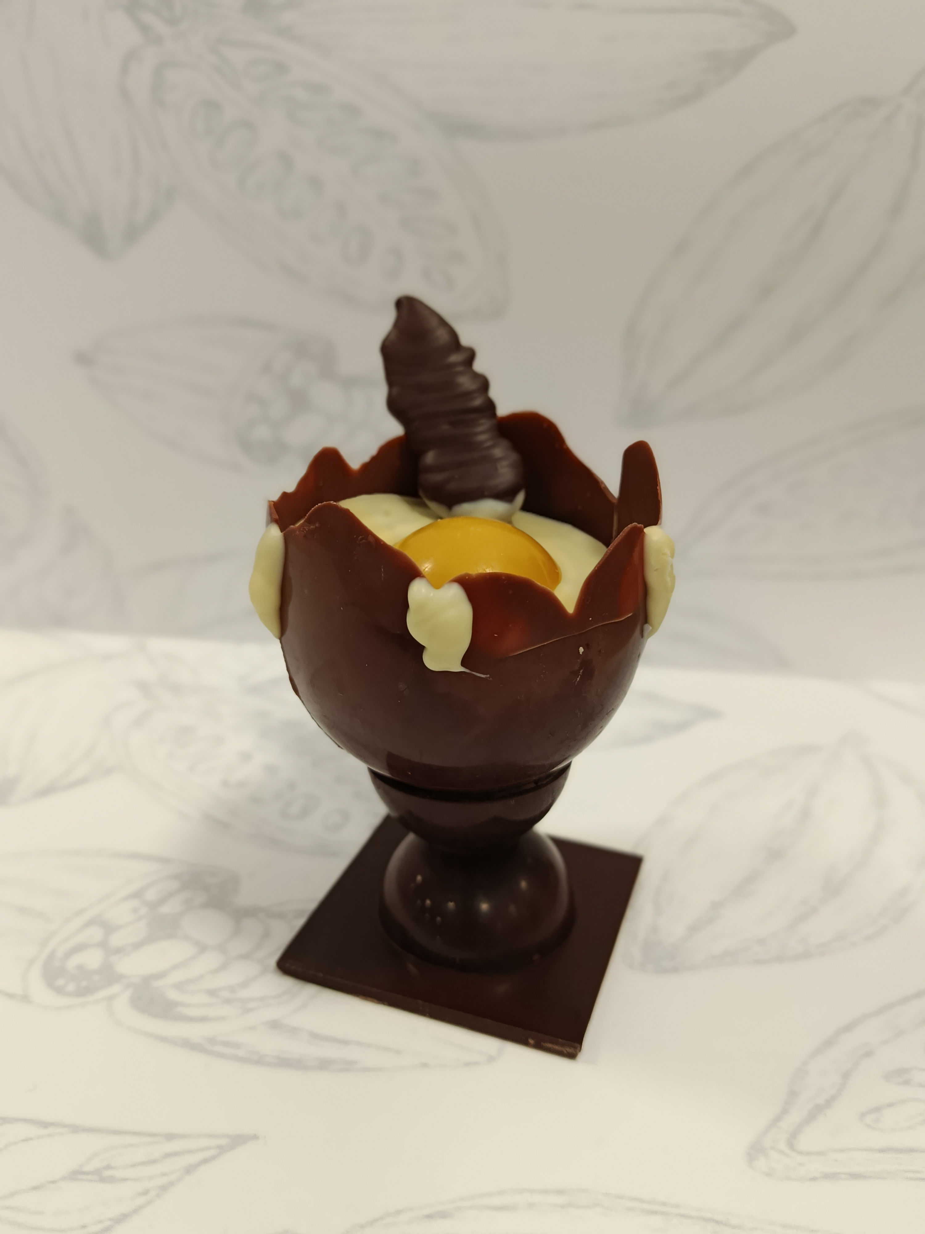 L'Oeuf à la Coque (hauteur 10cm)