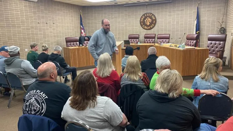 Groves, Texas, Moves Toward Establishing a Police Reserve Officer Program
