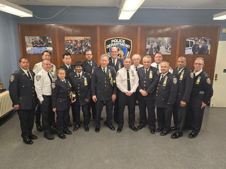 NYPD Auxiliary Deputy Chiefs meet with New Commanding Officer, Captain Richard A. Porto.