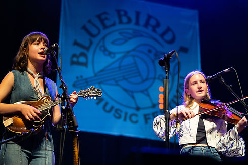 BMF25_LaurenHartmann-_laurenhartphoto_HarrimanSisters --4.jpg