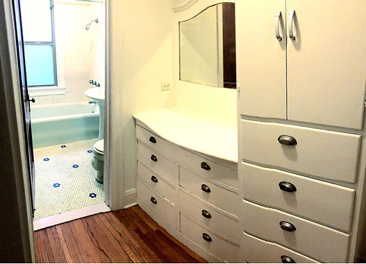103dressg%26bath_edited.jpg