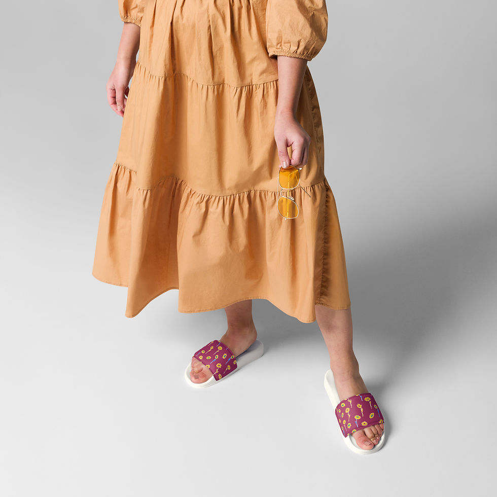 Thumbnail: Sunflowers - Lipstick - Women's slides