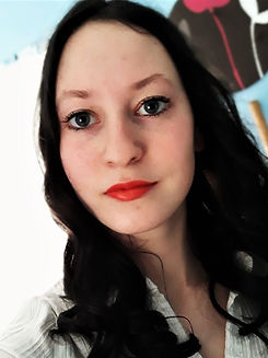 Candy de Groote1_edited.jpg