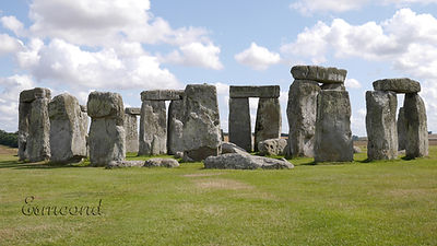 StonehengeBis 300dpi.jpg