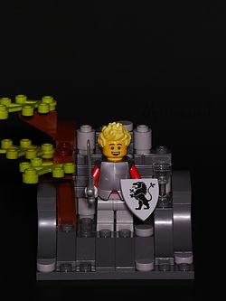 Dinadan Lego.