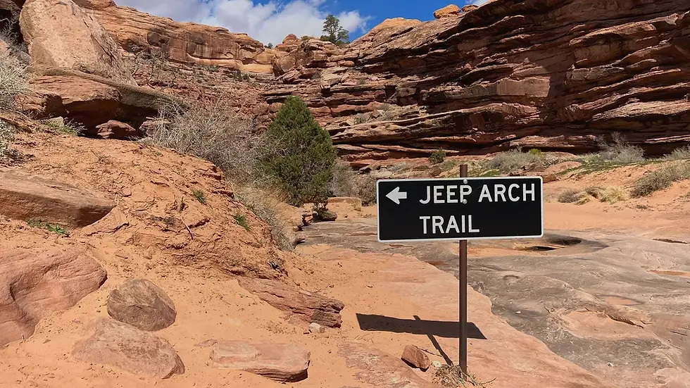Jeep Arch Trailhead Sign