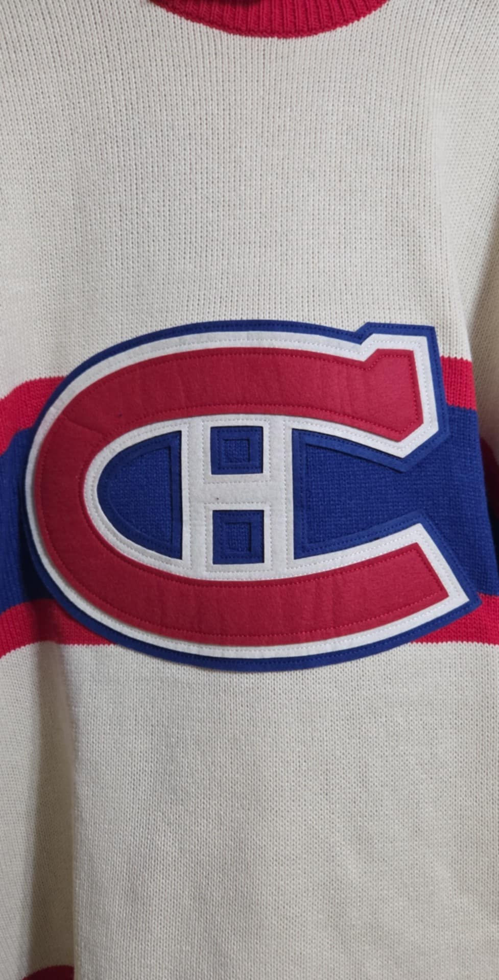 Thumbnail: Montreal Canadiens heritage jersey