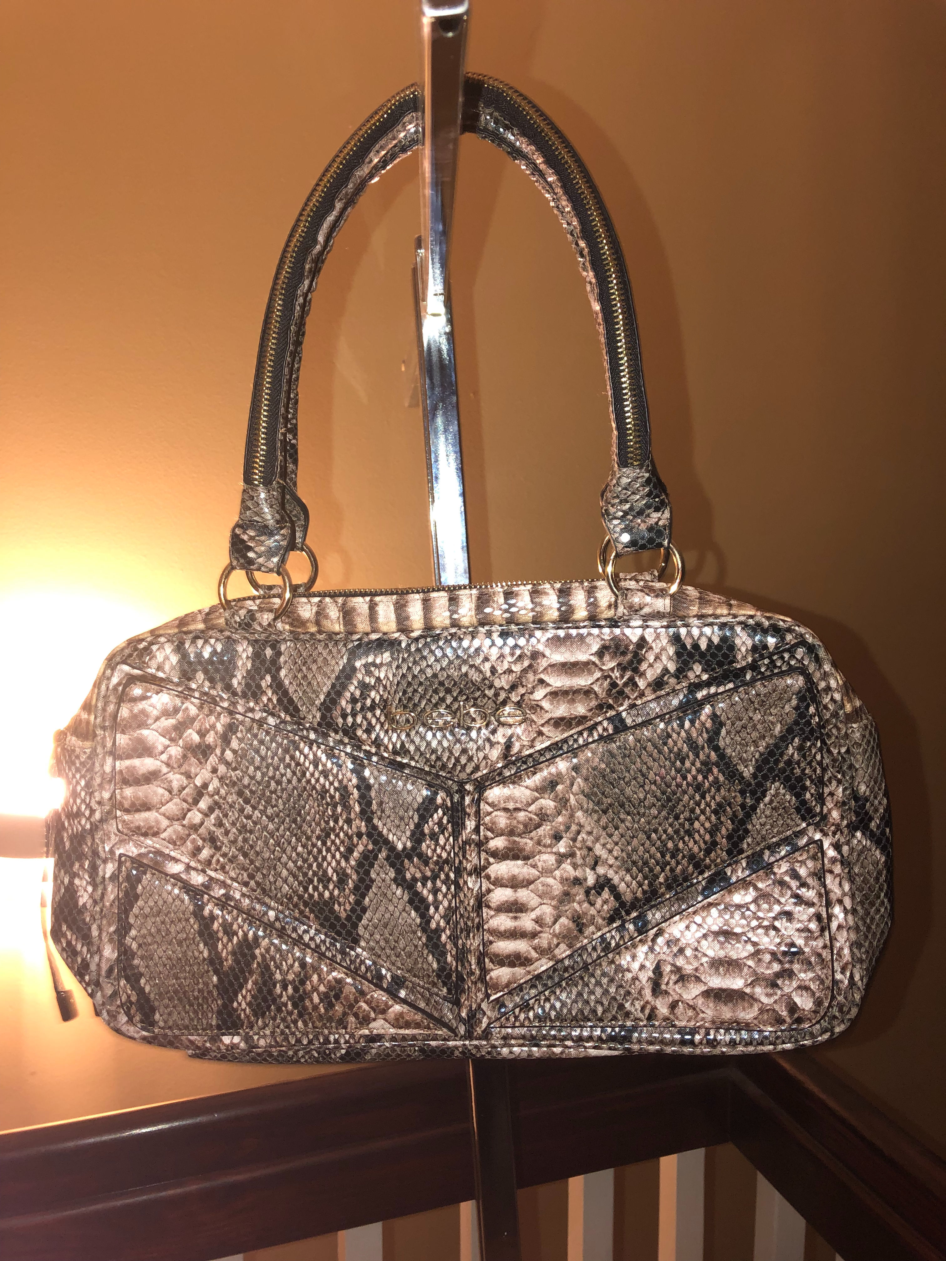 Bebe purse 