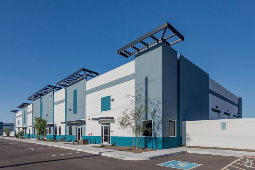 mesa-az-clinic-neurology-associates-neuroscience-center