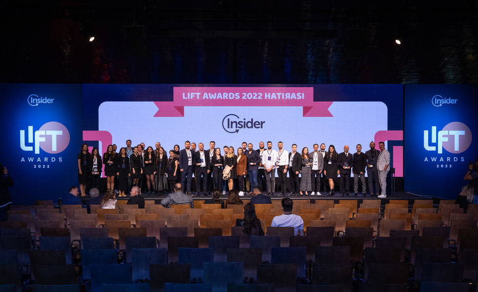 insider-lift-awards-odul-alan-markalar-toplu-sahne-fotografi.jpg