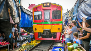 Maeklong Railway Market: A train literally runs through it