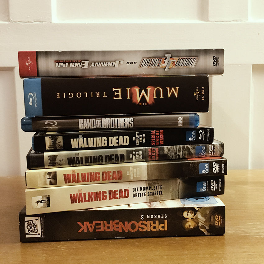 Miniaturbild: Blue Ray's und (DVD) SERIEN