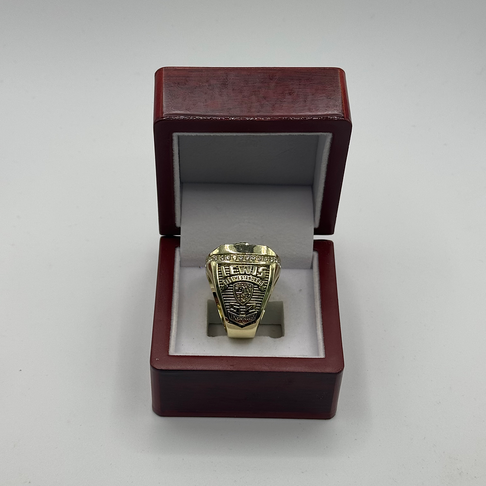 Thumbnail: Baltimore Ravens 2001 Super Bowl Championship Ring