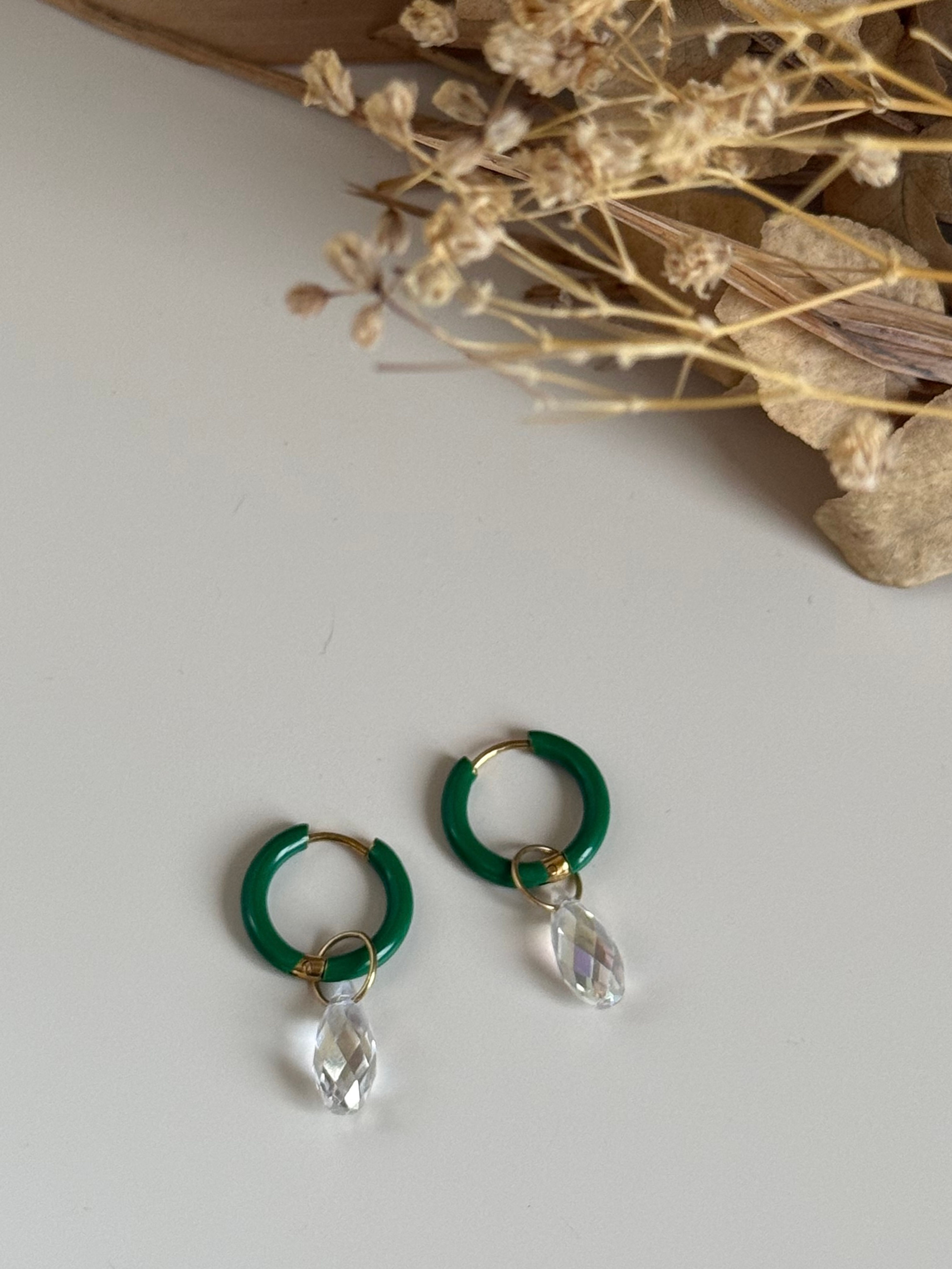 Créoles vert sapin - Les gouttes de cristal