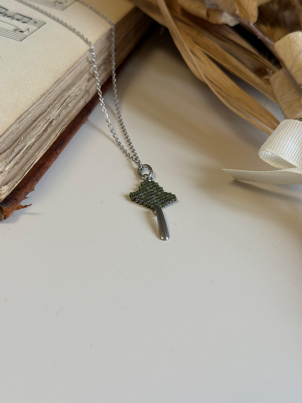 Miniature : Pendentif Tissé - "Géométrie" argent kaki