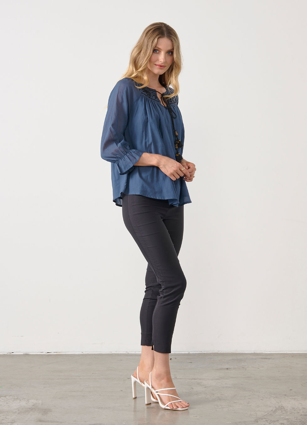 Thumbnail: Contrast Embroidery Blouse in Blue
