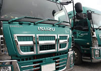 関東ロジテク株式会社車両