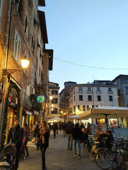 Luces en Lucca