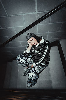 GettyImages-1390397976_b_edited.jpg