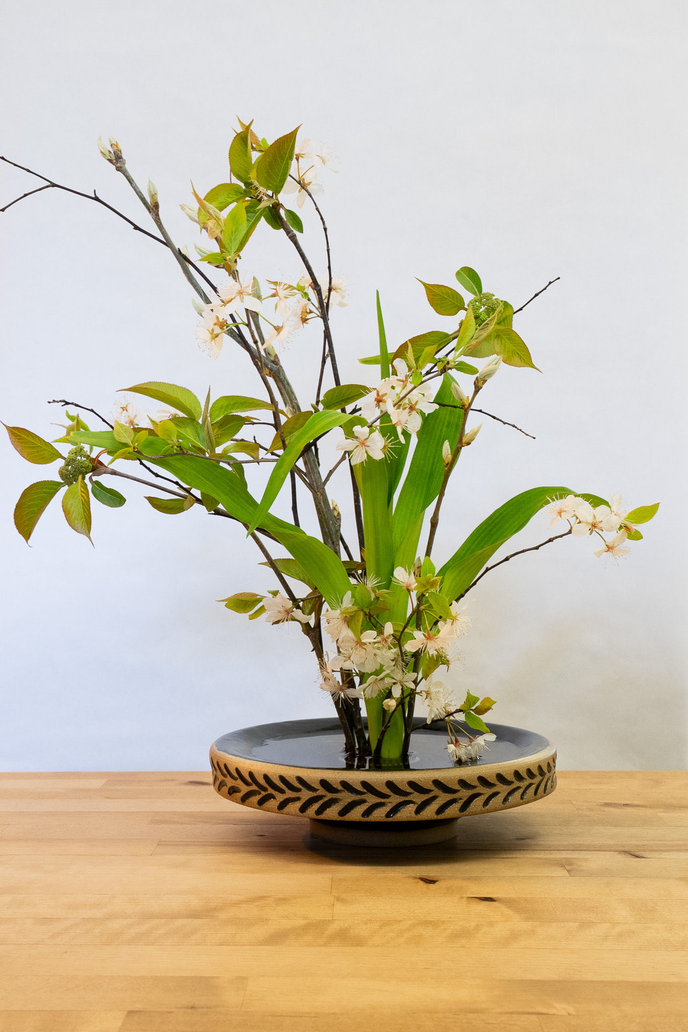 Carved Black Ikebana Vase