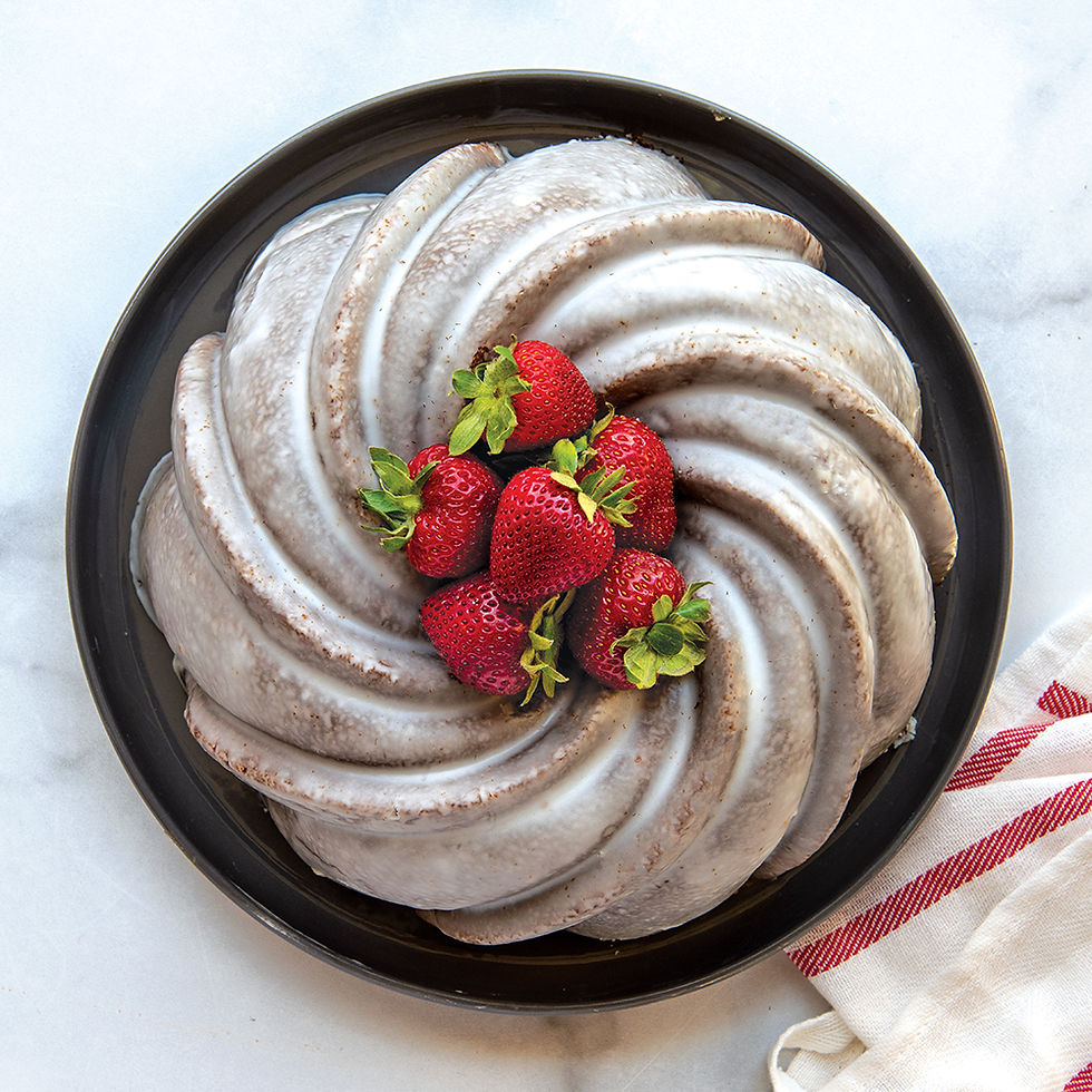 Thumbnail: Nordic Ware Swirl Bundt Pan