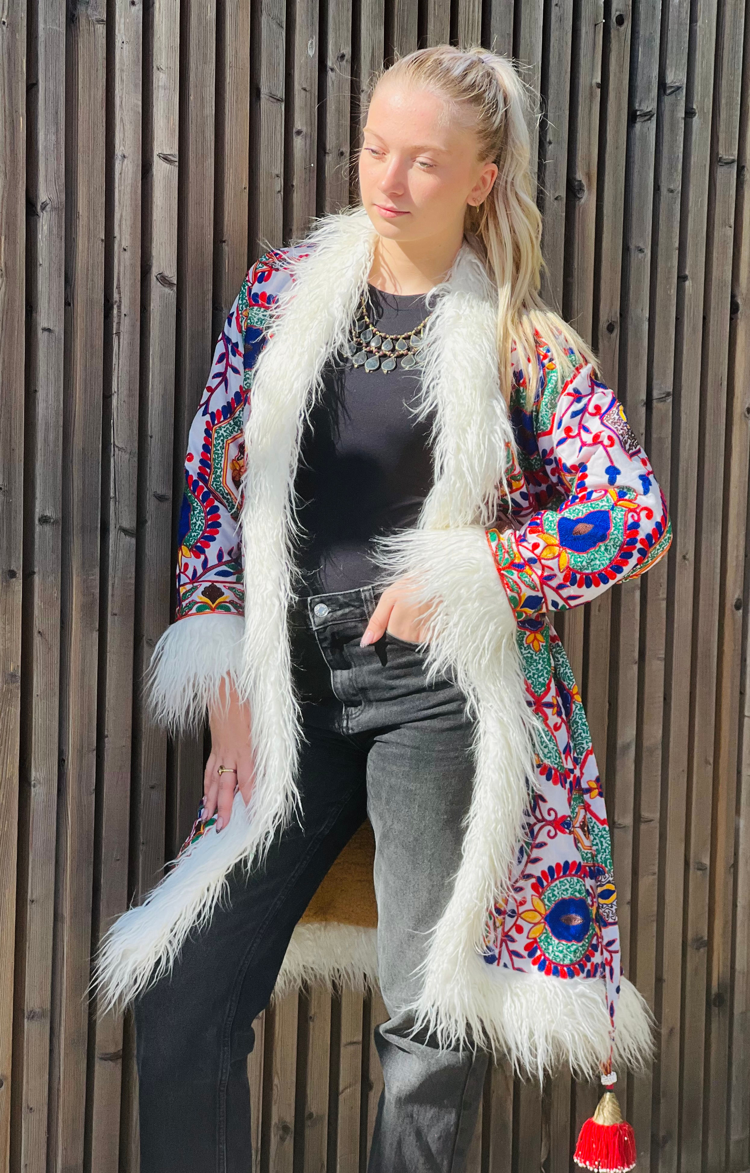 Manteau en suzani Anabel