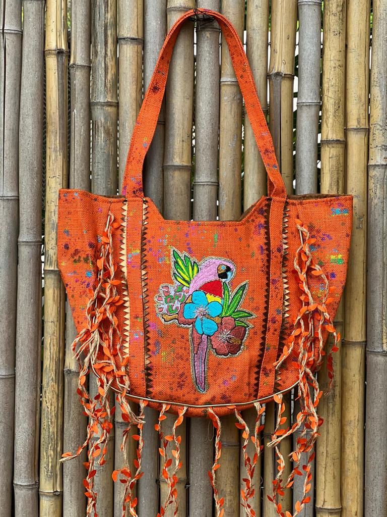Miniature : Sac jute brodé