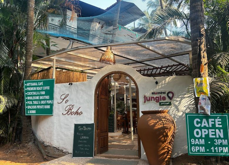 Jungle by Sturmfrei outside