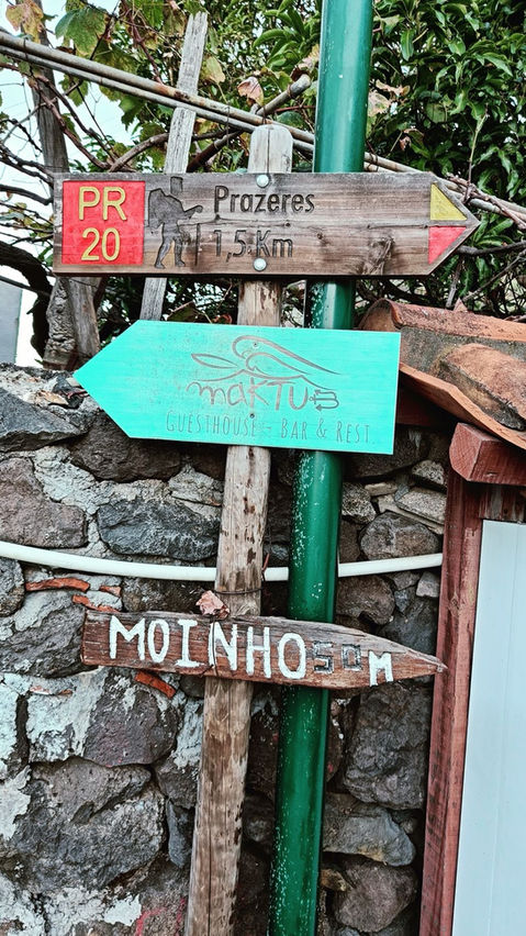 signs in jardim do mar madeira