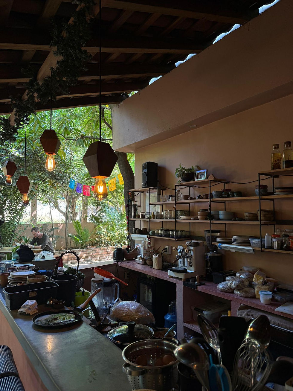 sandal cafe puerto escondido 2