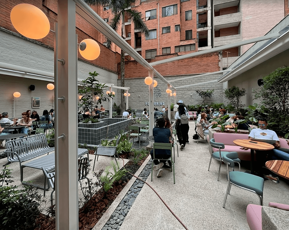 Pergamino cafe patio