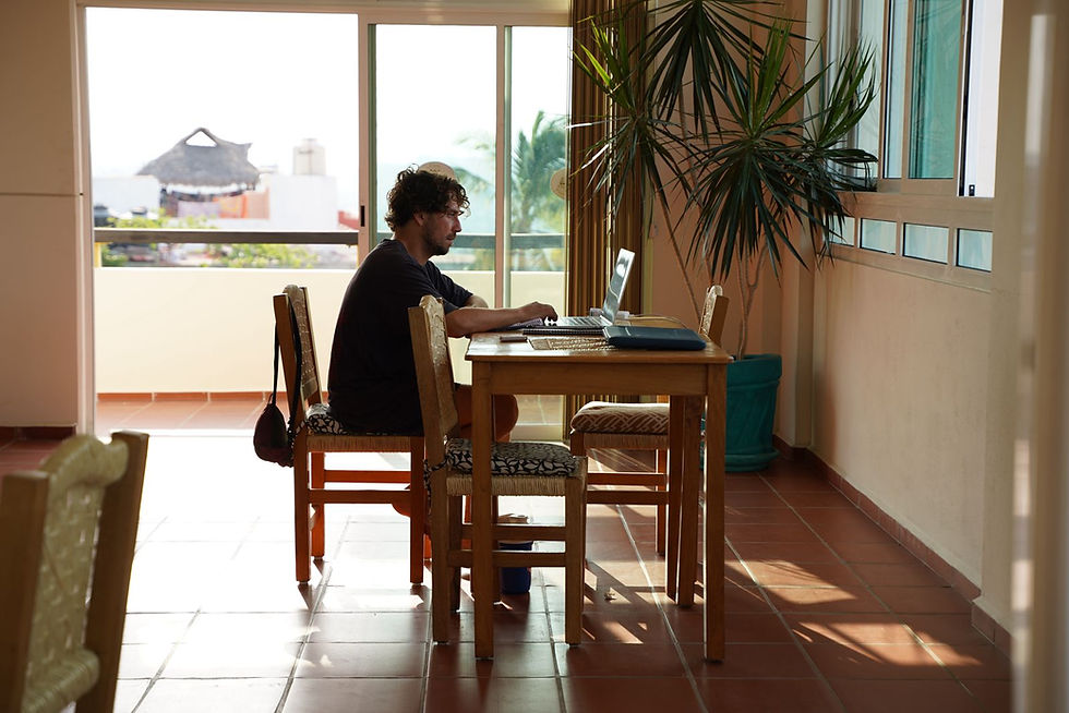 digital nomad working in puerto escondido