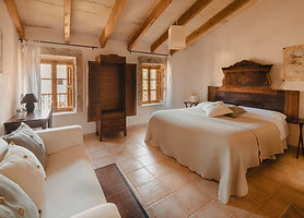 coliving-llubi-home-2-1.jpg
