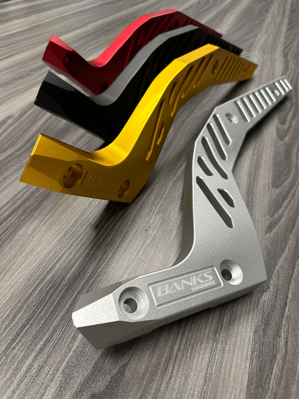 Thumbnail: Fender Struts