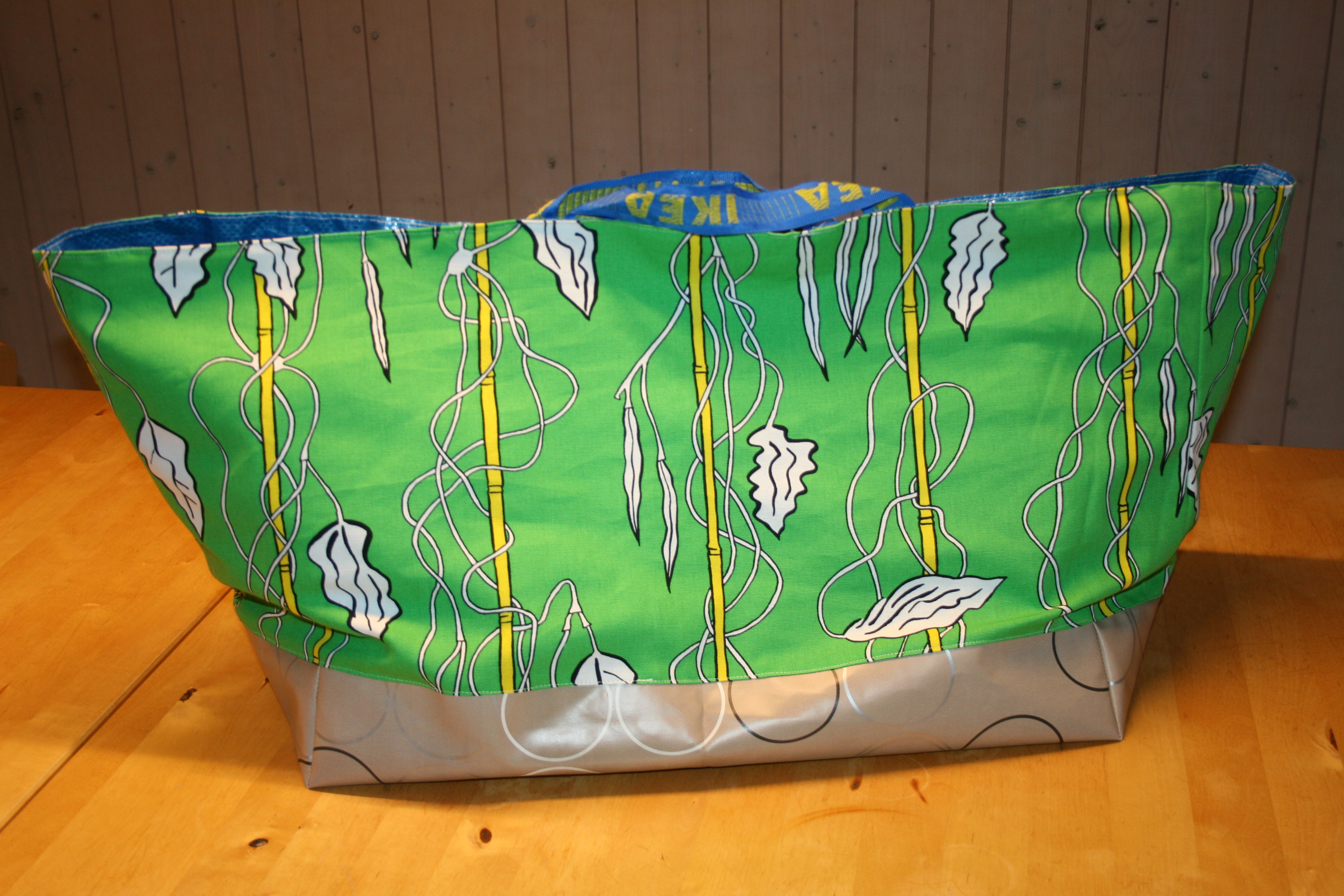 Badetasche Dienstag