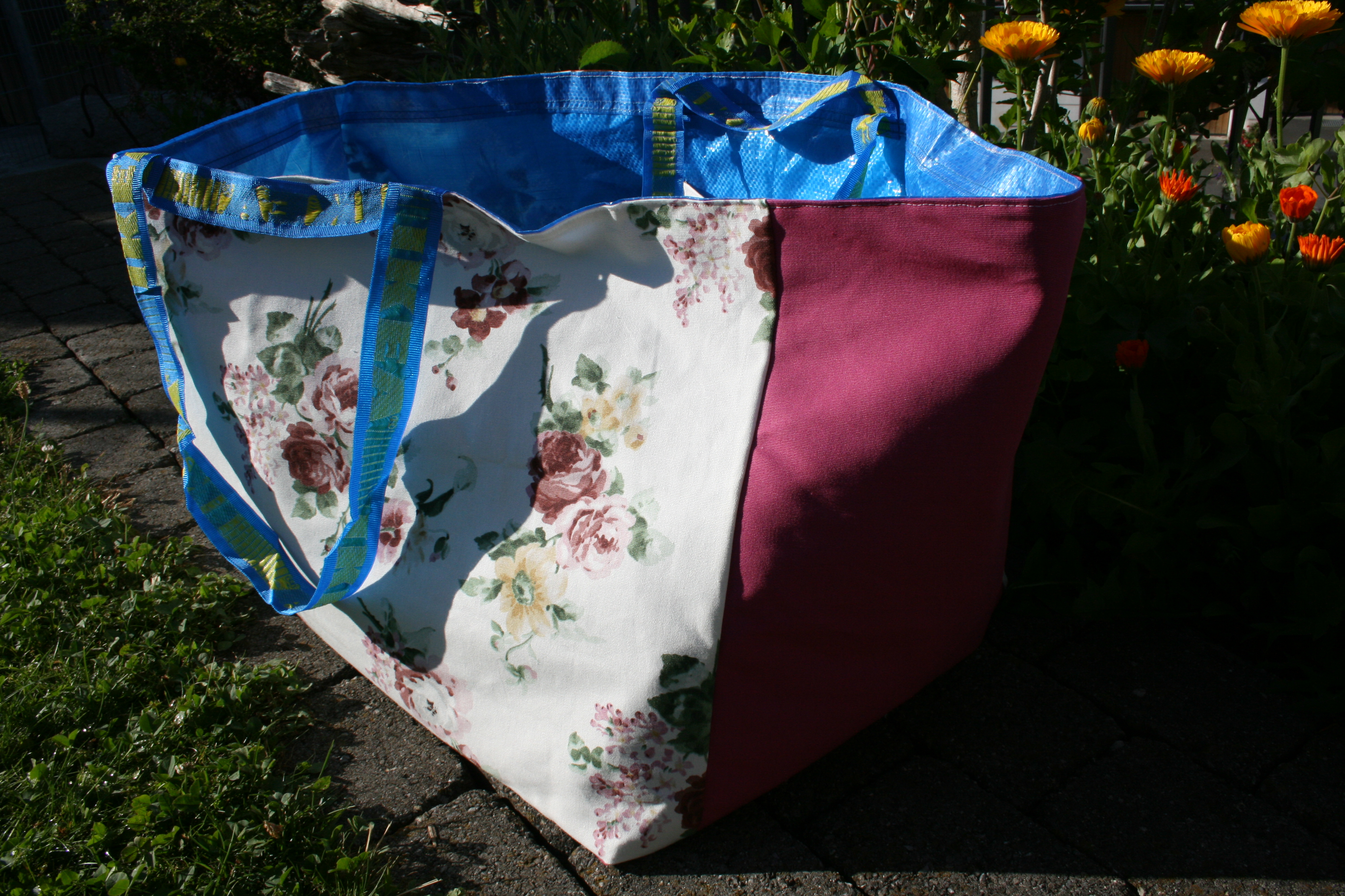Ikeabadetasche pink/blumig