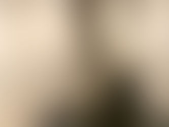 Ukens entré: Garderobe og konsollbord med speil i gråbeige