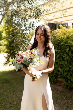 la mariée et son bouquet