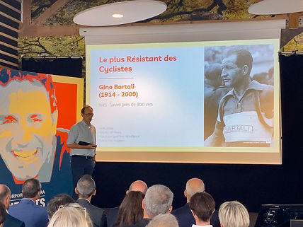 Conférence sur Les Revers de la Médaille