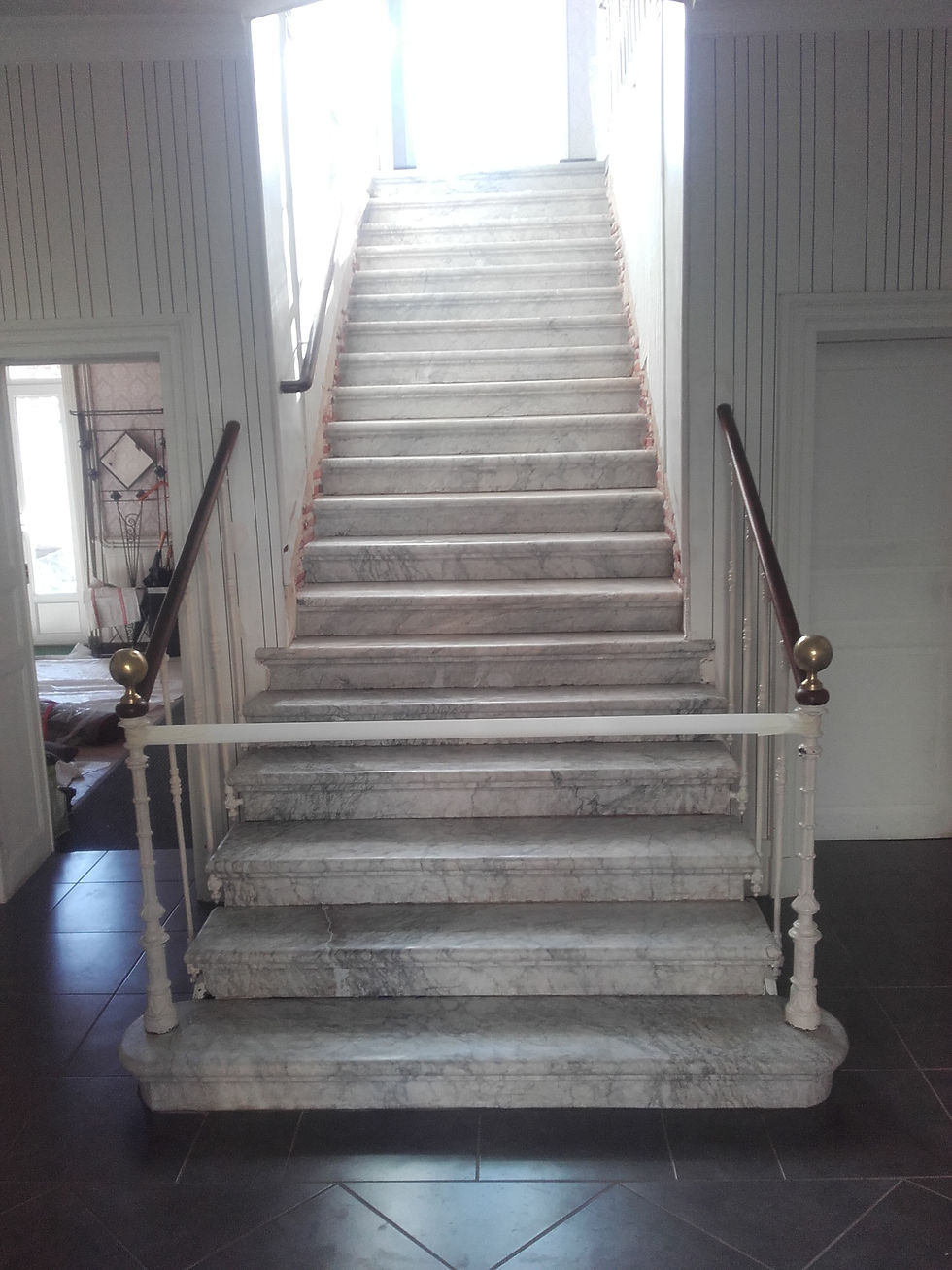 escalier-marbre-rcm-allier