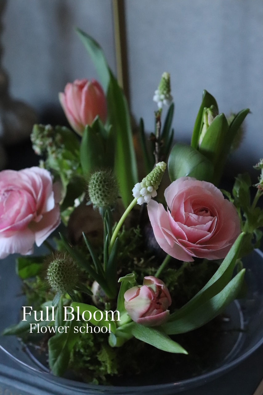 大宮『フレッシュフラワー（生花）アレンジクラス』レッスンを行いました♫　可愛い可愛い球根アレンジ